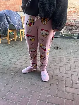 Teeny-Slut18 online show from April 2026 06:53:01 AM