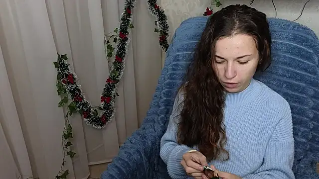 Snapshot of Ulyanix chatting on December 2025 05:02:01 AM Ulyanix online show from December 2025 05:02:01 AM