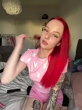 Snapshot of kimkatyrides chatting on April 2026 05:14:02 PM kimkatyrides online show from April 2026 05:14:02 PM