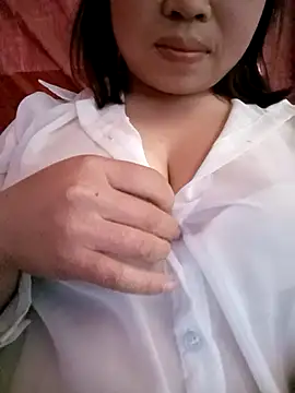 julybe online show from January 2026 05:35:01 AM