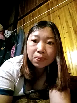 julybe online show from May 2026 02:34:02 PM