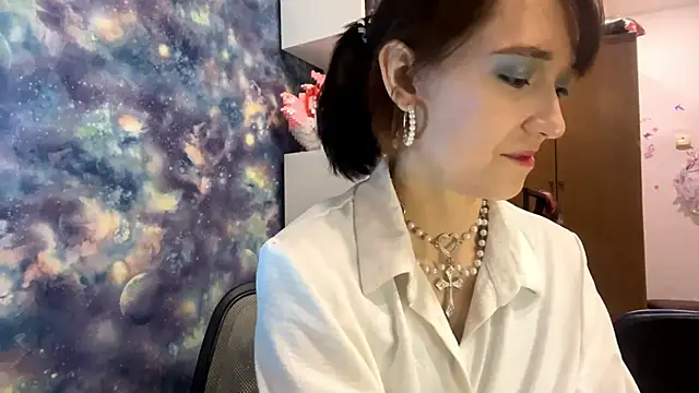 Snapshot of Lala_Lush chatting on November 2025 12:17:01 PM Lala Lush online show from November 2025 12:17:01 PM