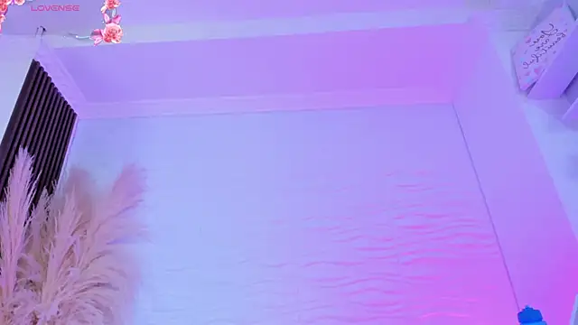 Snapshot of AudreyHayworth chatting on December 2025 12:12:01 PM AudreyHayworth online show from December 2025 12:12:01 PM