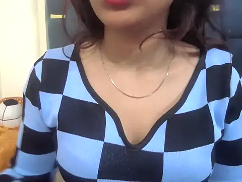 Snapshot of Lusty-Disha chatting on February 2026 06:39:01 PM Lusty-Disha online show from February 2026 06:39:01 PM