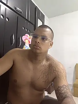 LucassFoster online show from February 2026 05:17:02 PM