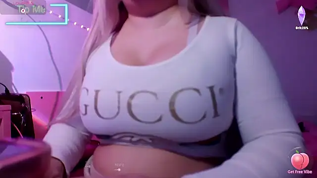 Snapshot of PrincessKDoll chatting on November 2025 08:58:02 AM PrincessKDoll online show from November 2025 08:58:02 AM