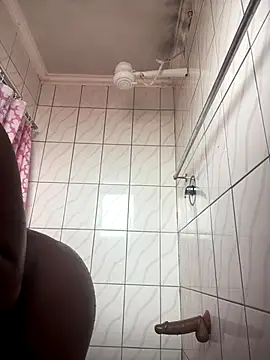 SP1CY MOMMY online show from December 2025 11:17:01 AM