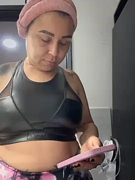 Natural BIGASS Nina online show from December 2025 10:02:01 AM