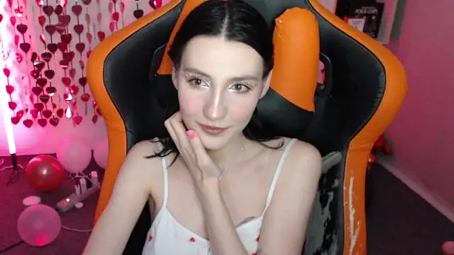 Snapshot of honbliss chatting on February 2026 11:56:01 PM honbliss online show from February 2026 11:56:01 PM