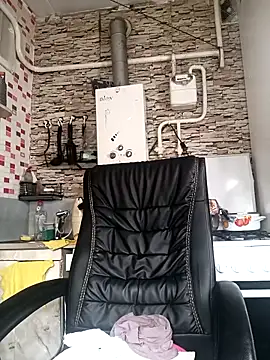 Snapshot of MilkySky chatting on January 2026 07:34:01 PM MilkySky online show from January 2026 07:34:01 PM