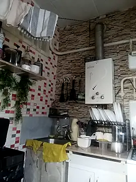 Snapshot of MilkySky chatting on February 2026 05:46:01 AM MilkySky online show from February 2026 05:46:01 AM