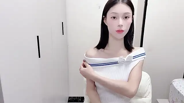 yuyu-33 online show from October 2025 01:51:02 AM