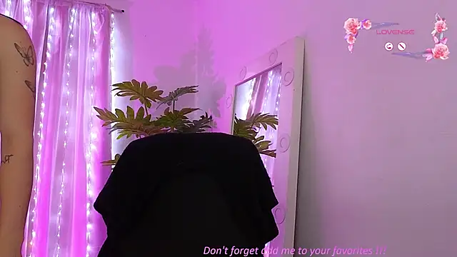 BabyLauritaa online show from March 2026 07:19:01 PM