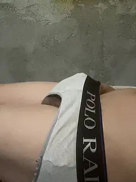 Snapshot of Kevin-xx chatting on November 2025 03:23:01 PM Kevin-xx online show from November 2025 03:23:01 PM