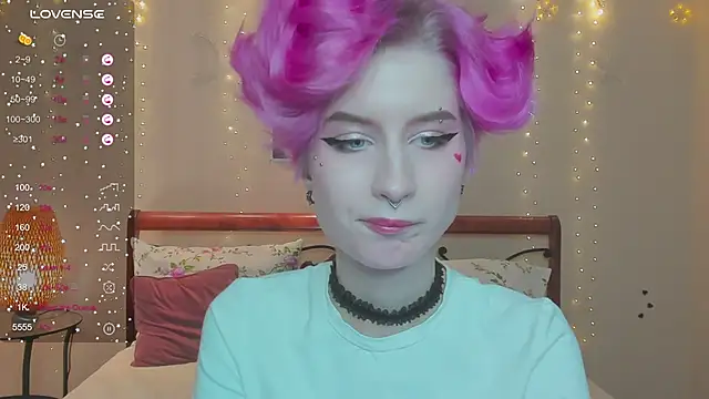 Angel Julles online show from February 2026 05:05:02 PM