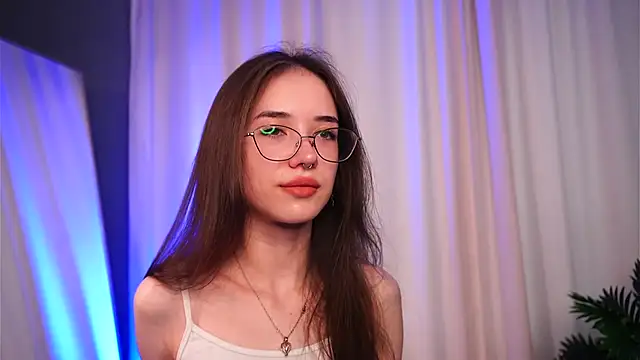 tinyanie online show from November 2025 05:30:02 AM