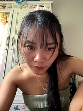 Amino-Suca online show from November 2025 05:18:02 AM