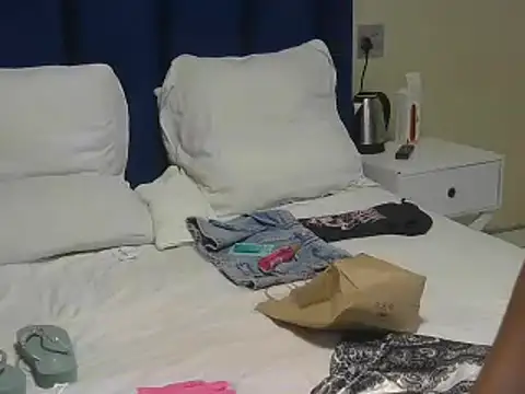 Snapshot of baddiemine05 chatting on December 2025 03:40:02 PM baddiemine05 online show from December 2025 03:40:02 PM