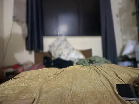 yourkingserver online show from November 2025 09:30:02 PM