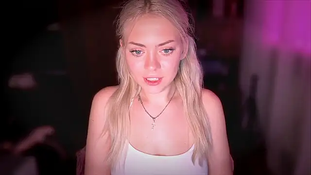 alisaoceaneeyes online show from October 2025 05:57:02 PM