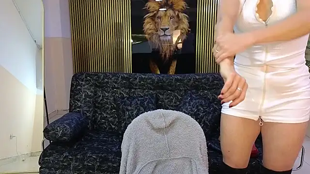 malen fitnessmilf online show from February 2026 12:12:01 PM