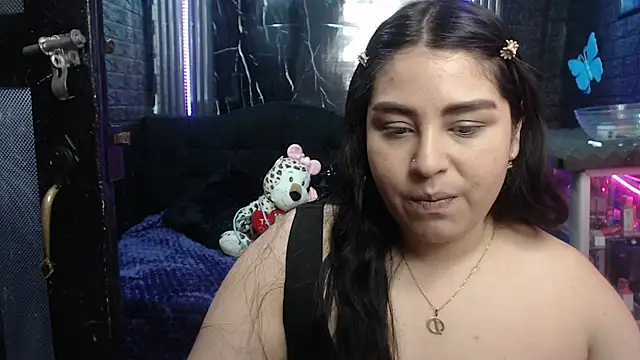 Snapshot of lehia_285 chatting on July 2026 03:03:02 PM lehia 285 online show from July 2026 03:03:02 PM