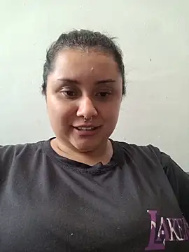 CurvyNoir online show from April 2026 07:15:01 PM