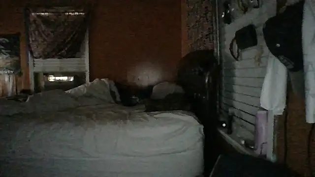 Snapshot of Theo269 chatting on January 2026 07:52:01 PM Theo269 online show from January 2026 07:52:01 PM