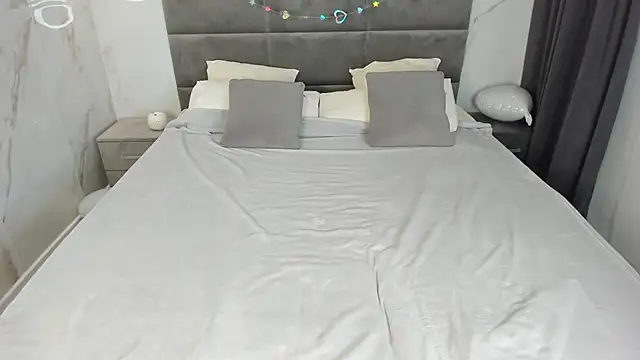 bbwsexis online show from April 2026 09:21:01 AM