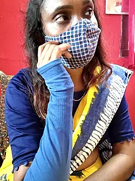 Snapshot of Queen-dhivya chatting on December 2025 04:29:02 AM Queen-dhivya online show from December 2025 04:29:02 AM