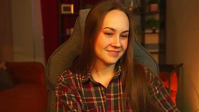 Snapshot of ElinVale chatting on February 2026 12:12:01 PM ElinVale online show from February 2026 12:12:01 PM