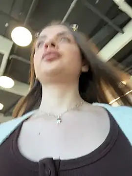 KristiRich online show from May 2026 01:40:01 PM