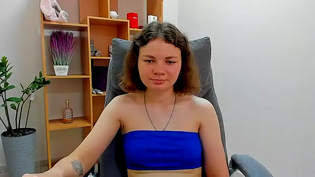 Stella-Maers online show from July 2026 07:15:02 AM