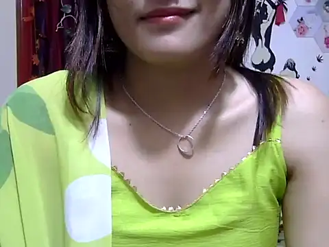 Snapshot of maira_33 chatting on July 2026 02:10:01 PM maira 33 online show from July 2026 02:10:01 PM