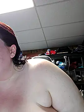 Snapshot of Amberstardusk chatting on November 2025 01:10:01 PM Amberstardusk online show from November 2025 01:10:01 PM