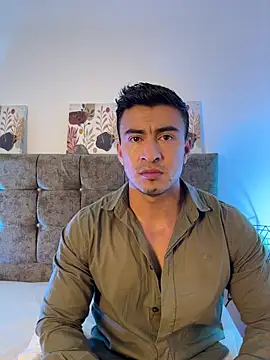 Chris Clarck online show from February 2026 07:03:02 PM