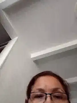 Cessi50 online show from February 2026 09:00:01 PM