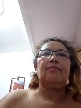 Cessi50 online show from May 2026 05:01:02 AM