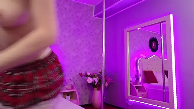 GracieCute online show from May 2026 03:12:02 AM