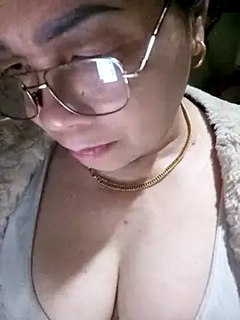 small-house123 online show from February 2026 12:04:01 PM