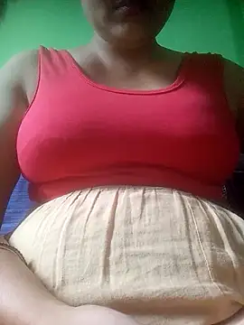 Snapshot of Tina_250 chatting on May 2026 03:22:01 AM Tina 250 online show from May 2026 03:22:01 AM