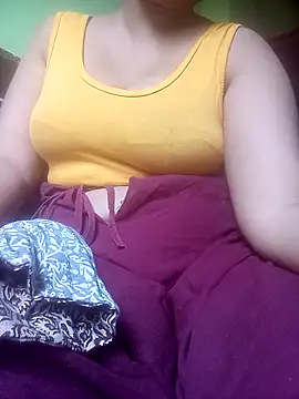 Snapshot of Tina_250 chatting on May 2026 03:46:02 AM Tina 250 online show from May 2026 03:46:02 AM