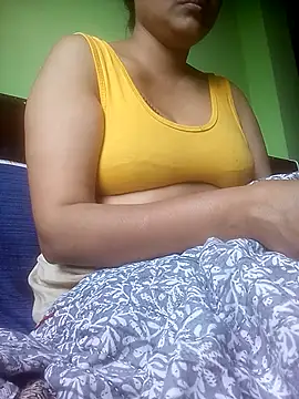 Snapshot of Tina_250 chatting on May 2026 10:33:01 AM Tina 250 online show from May 2026 10:33:01 AM