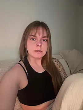 LisaFreierxx online show from July 2026 04:13:01 PM