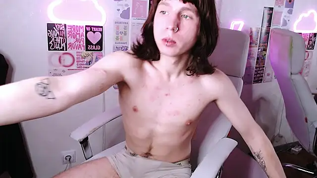 CutieKai  online show from February 2026 12:28:01 AM