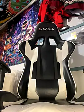 mascboyyy online show from November 2025 05:07:02 AM