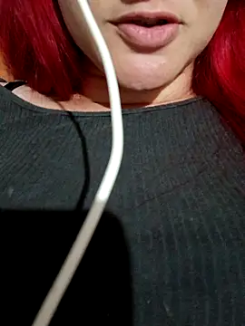 ruiviinhaah online show from December 2025 11:16:02 AM