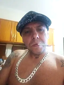 Snapshot of 013boyy chatting on April 2026 04:06:02 AM 013boyy online show from April 2026 04:06:02 AM