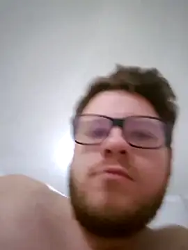 Snapshot of Purple_Mario chatting on November 2025 10:32:02 PM Purple Mario online show from November 2025 10:32:02 PM