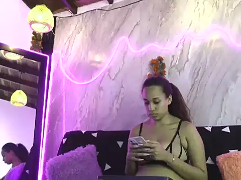 kima hot20 online show from November 2025 10:48:02 AM